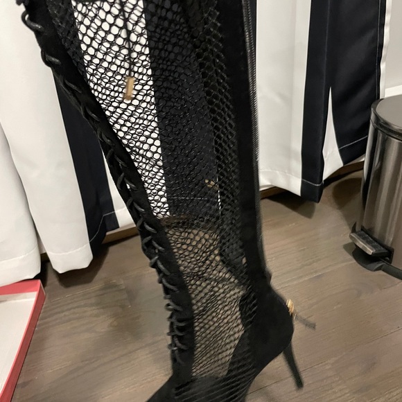 Mesh See Through Knee Boot - Picture 6 of 10